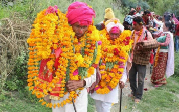 त्रिपुरकोट गाउँ : जहाँ छ टीकाको आफ्नै साइत र  जमरा लाउने आफ्नै चलन